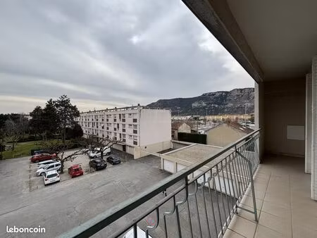 appartement 4 pièces 75 m²
