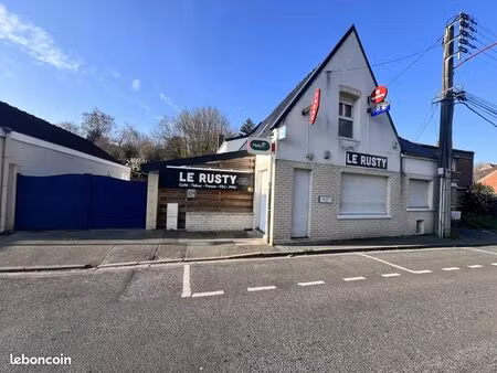 immeuble 8 pièces 180 m²