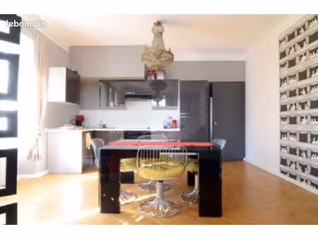 appart. t2 meublé aix en pce. sud / ouest