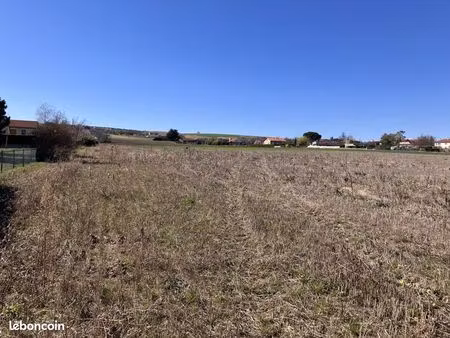 terrain 410 m² lempdes