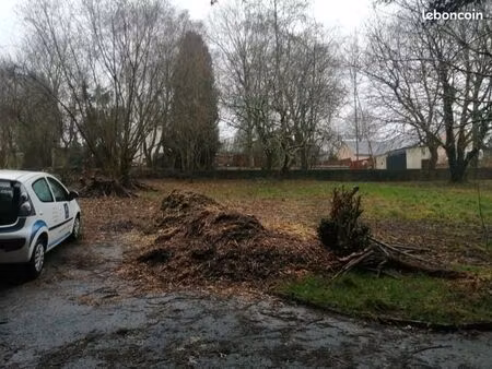 terrain 501 m² larre