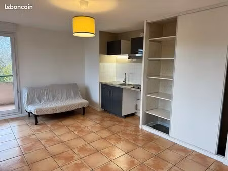 location t1 bis métro pharmacie toulouse