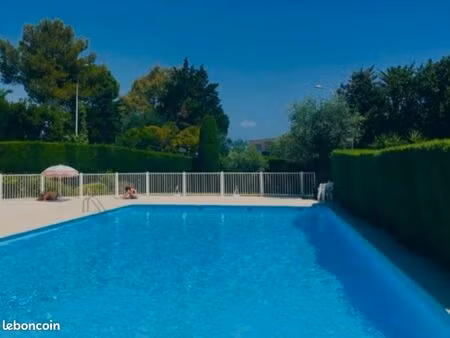 maison 3 pièces  calme  sécurisée  parkings