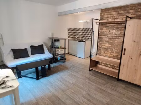 studio meublé dispo 27 mars