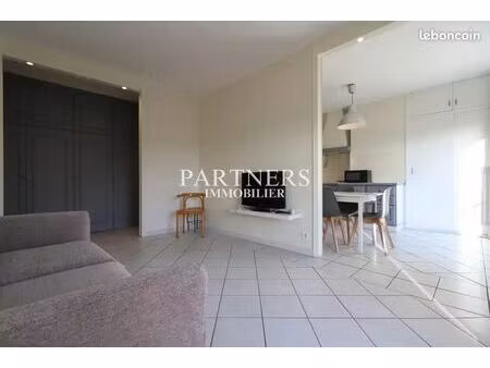 appartement 3 pièces 58 m²