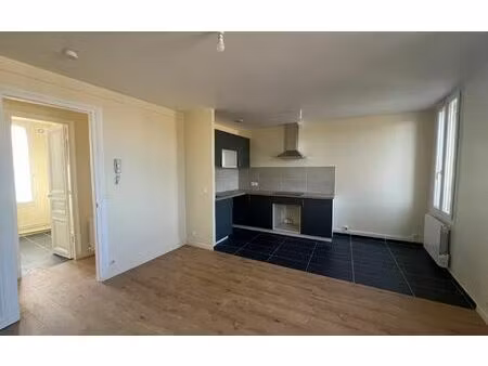 location appartement  m² t-2 à antony  1 280 €