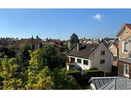 location appartement  52.23 m² t-2 à versailles  1 382 €