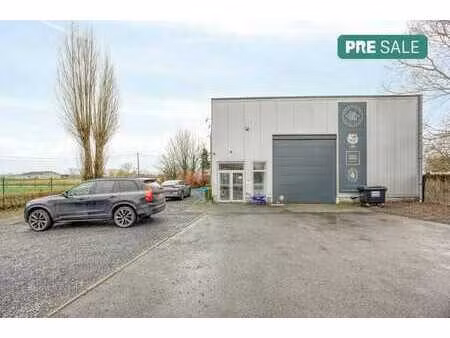 entrepôt avec bureaux à vendre à kuurne