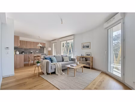 appartement bordeaux 3 pièce(s) 67.60 m2