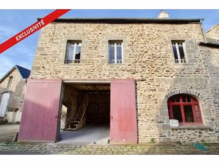 au calme / immeuble 135m2 / à renover