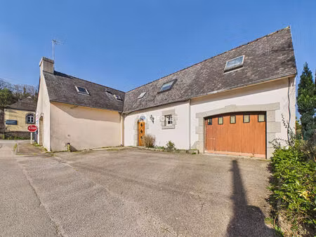 maison chateaulin 6 pièce(s) 169.31 m2