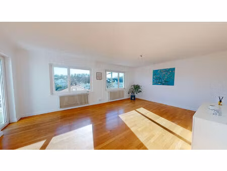 maison spacieuse de 7 pièces à vendre proche brunstatt!