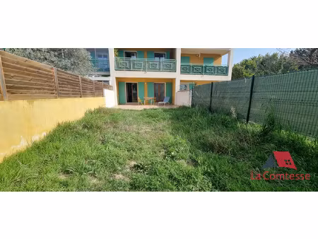 eguilles t2- jardin - stationnement