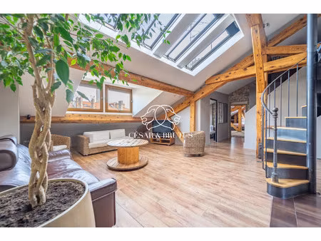 cours lafayette - 160 m² - dernier étage - 3 chambres