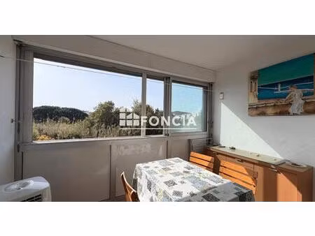 t2 avec loggia plein sud avec cave et parking