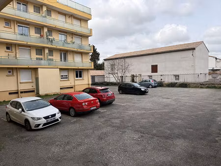 appartement 4 pièces à vendre carcassonne centre proche commodités parking cave copropriét