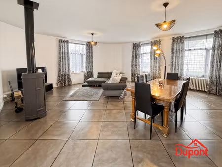 rare à jouy-le-châtel : demeure ancienne rénovée avec 3 gran