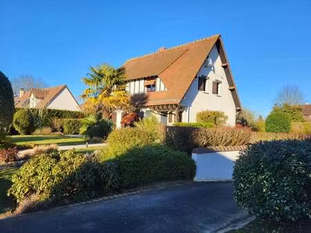 vente maison à saint-pierre-lès-elbeuf (76320) : à vendre / 123m² saint-pierre-lès-elbeuf