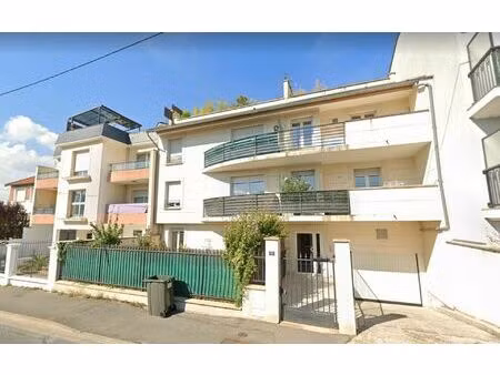 location appartement  47.1 m² t-2 à noisy-le-grand  1 050 €