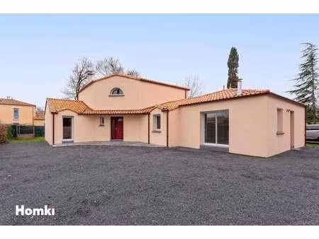 vente maison à haute-goulaine (44115) : à vendre / 215m² haute-goulaine