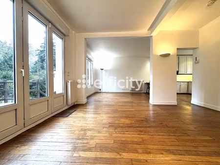 maison 5 pièces - 160 m²