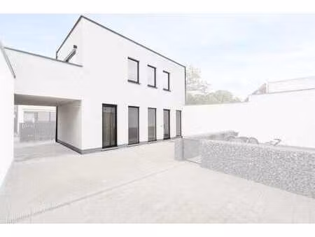 appartement moderne au centre de berlare