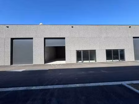 nouvelle construction unité pme à louer