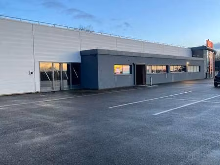 vente bureaux et commerces à cherré (72400) : à vendre / cherré
