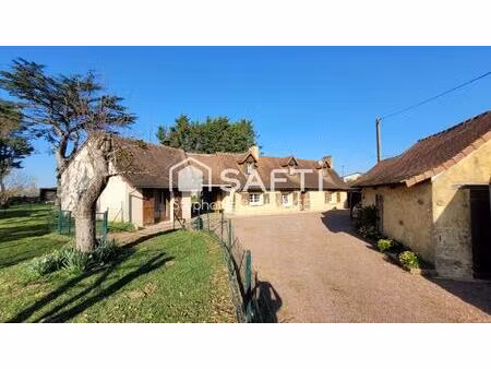 fermette 3chambres avec studio et dépendances