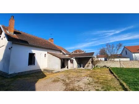 maison t5 au cœur de la ville  deux logements horizontaux déjà en place : rendement immédi