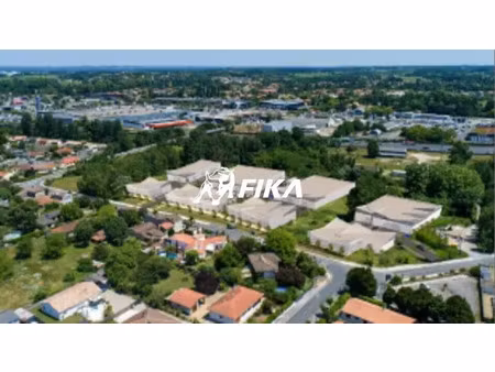 local d'activite a vendre