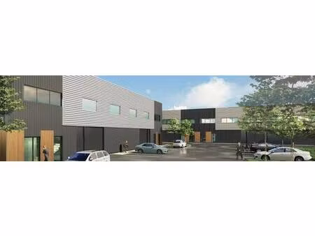 à louer – locaux d’activité de 270 à 456 m² près d’avignon à vedène – vaucluse (84)