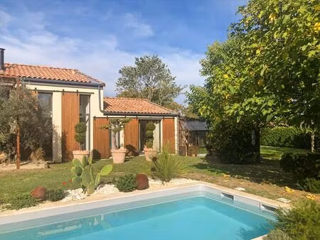 magnifique propriété rénovée et jardin paysager au coeur de sauternes