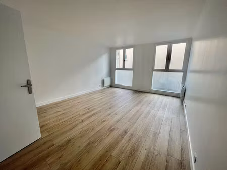 appartement versailles 2 pièce(s) 55.31 m2
