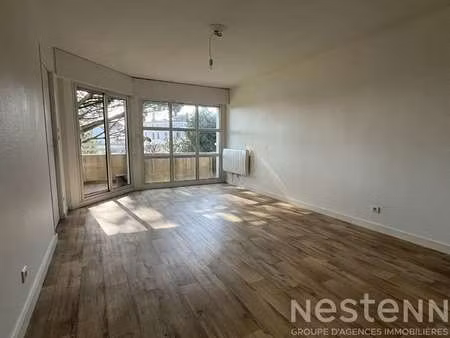 location appartement 2 pièces à auray (56400) : à louer 2 pièces / 40m² auray