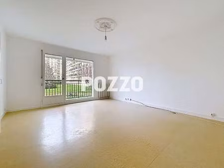 location appartement 2 pièces à caen (14000) : à louer 2 pièces / 49m² caen