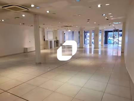 location commerce lens 62300