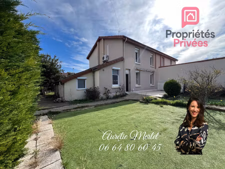 maison avec jardin et garage