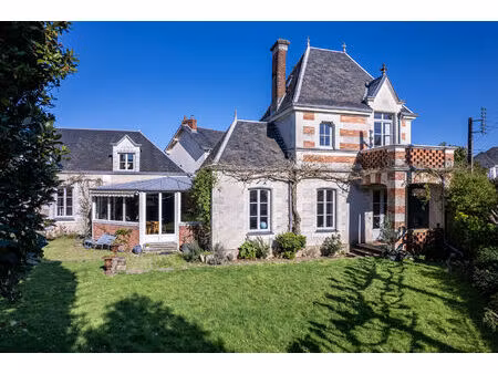 nantes - perverie : hôtel particulier - jardin - garage