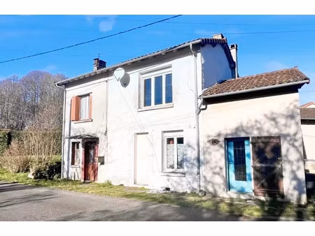 vente maison 5 pièces 100 m² à chalus (87230)  66 780 €