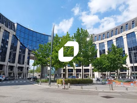 location bureau montigny le bretonneux 78180