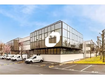 a louer  bureaux proche a86