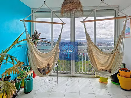 a louer : appartement t4 meuble - 94 m2 - vue panoramique mer - fort-de-france