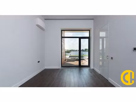 murs commerciaux loues a la vente