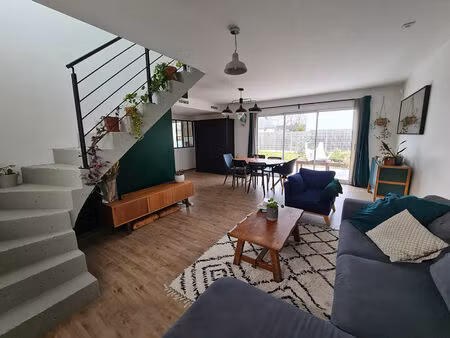 maison 4 pièces 102 m² à louer villenave-d'ornon 33140 ? | era immobilier