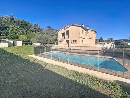 a vendre / pegomas / appartement 4p / 83.72m²