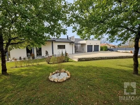 achat maison 138m² cours 46090