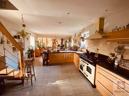 achat maison 8 pièces 168m² le bourg 46120
