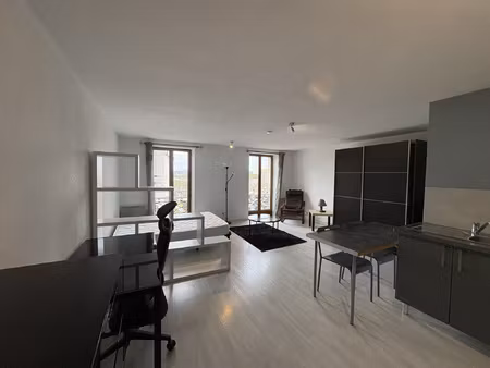 location appartement 1 pièce 32m² castelnaudary 11400