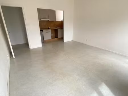 location appartement 2 pièces 44m² albi 81000